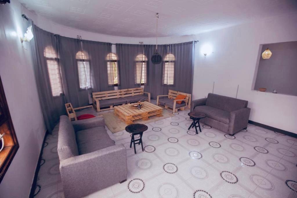 Bed and Breakfast Safari Adventures-House Arusha Exterior foto